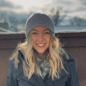 Meet your Posher, Lauren